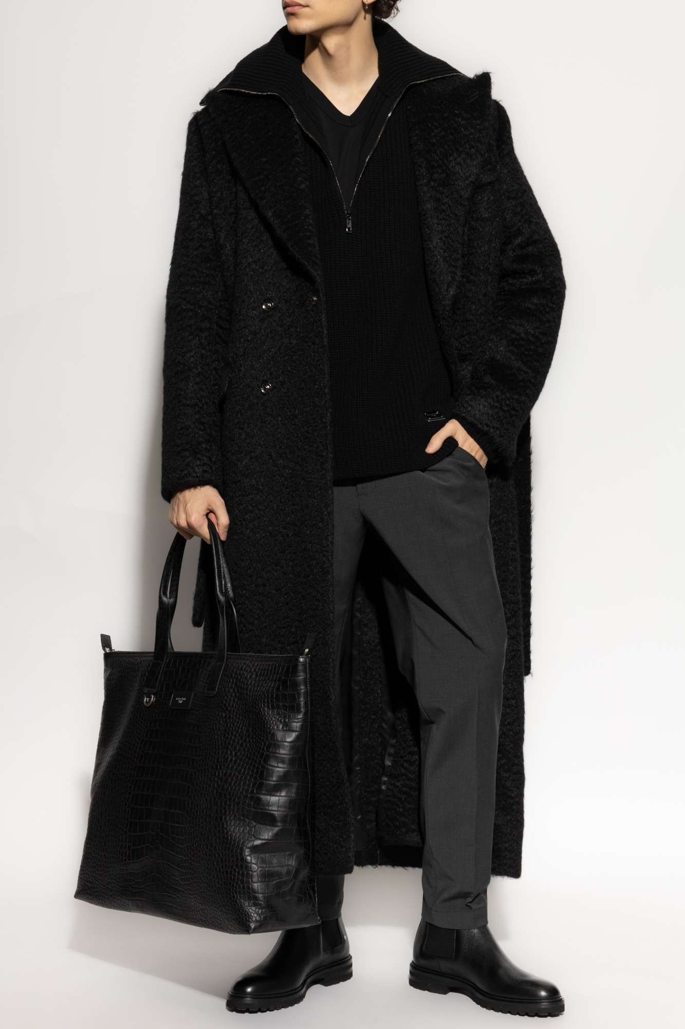【O次の輝く】DOLCE&GABBANA ニット ブラック Vネック 90s 00s DOLCE & GABBANA ディープ Vネック ニット 46 - メルカリ